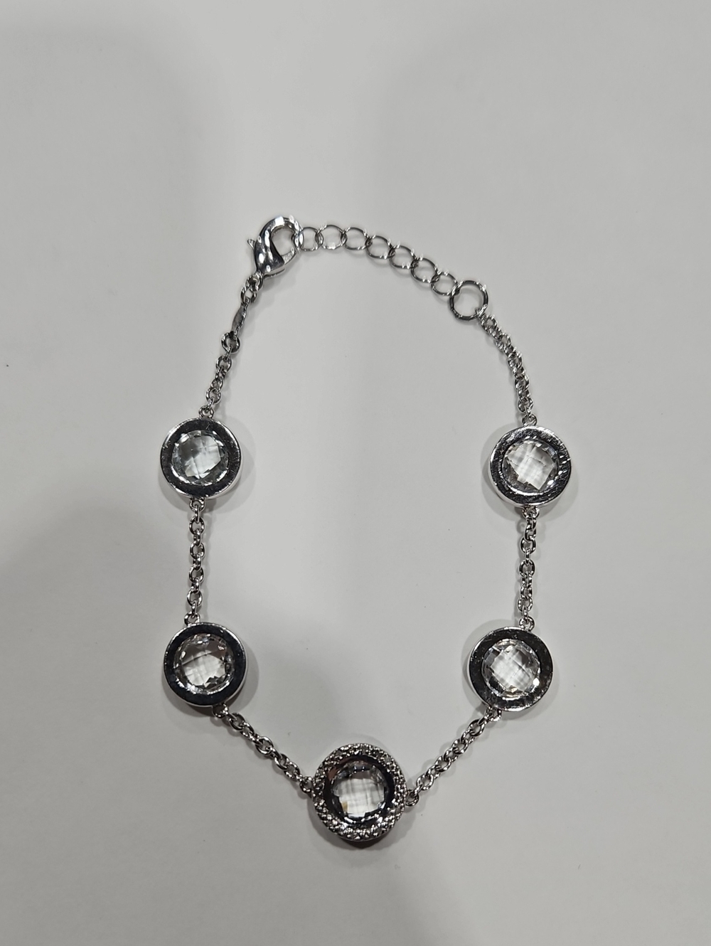 925 Sterling Silver 5-Stone Round Crystal Bezel Station Chain Bracelet